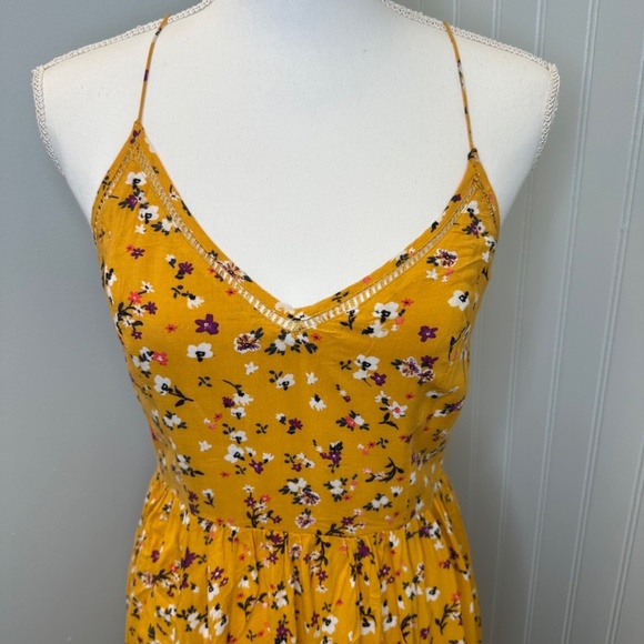 Cooperative Cindy Mustard Yellow Floral Midi Dress with Open Back size:4 - Picture 4 of 11